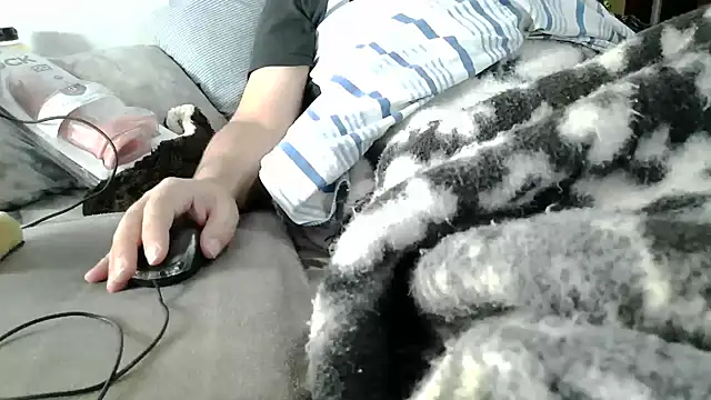messi_syssy live cam on StripChat