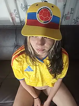 Watch Megan_nica live on EroticFlix - High definition streams