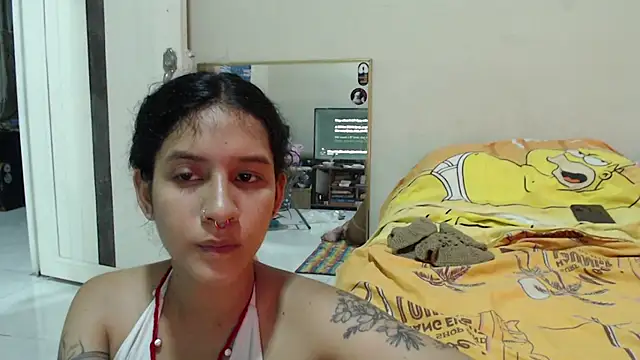 AlinaWoolf_ webcam