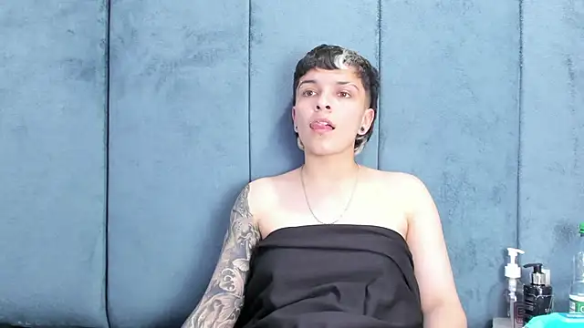 Megan_Thompson_ webcam