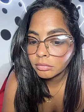 Watch missmelissa_ live on EroticFlix - High definition streams