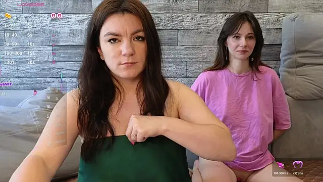 Vika_loves_you live cam on StripChat