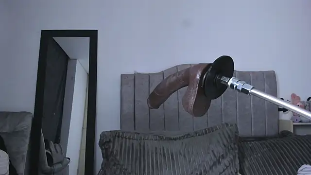 Watch Mariana_Castro9 live on EroticFlix - High definition streams