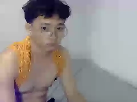 stud_aaron (M young) - when i hit the goal i'll do a live cum