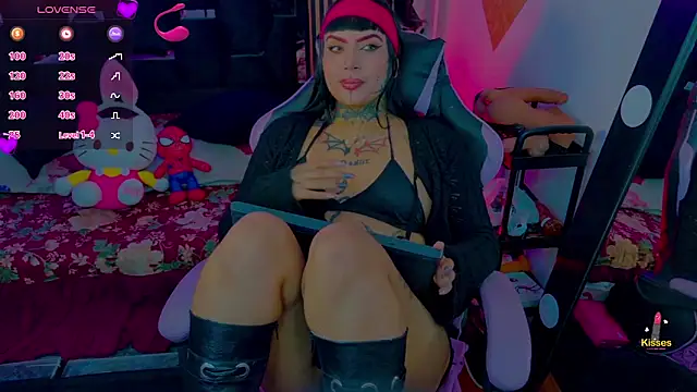 LauriInk1 webcam