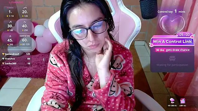 Watch Maggie_Fox3 live on EroticFlix - High definition streams