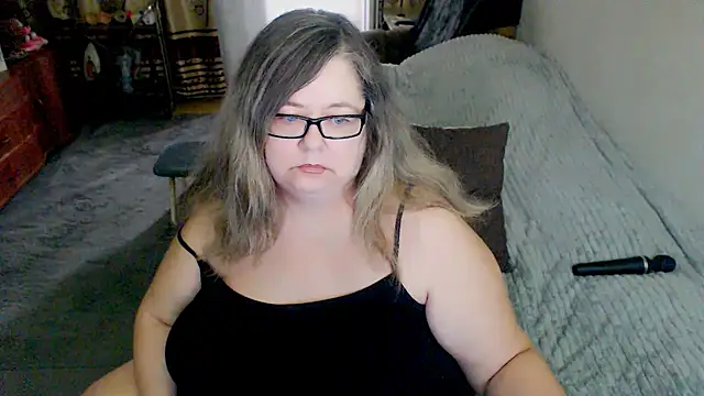 sex2 (F mature) - naked, squirt
