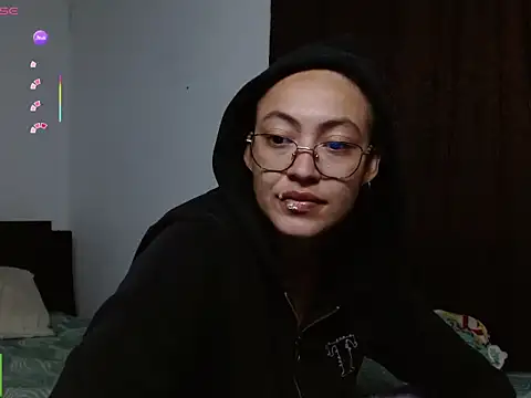 Amitlu_ webcam