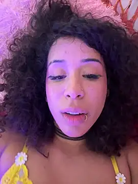 Woo_isDaphne webcam