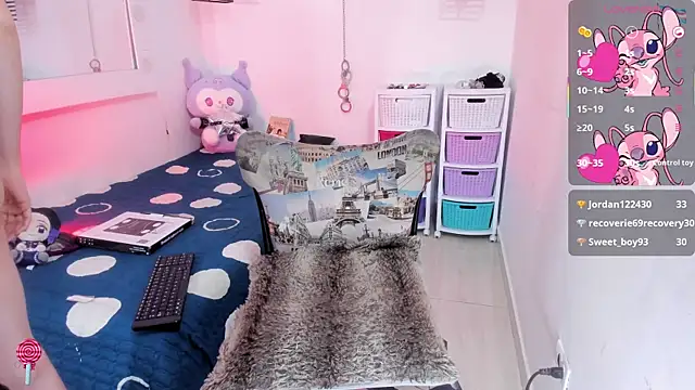 KimberlyJohnsoon webcam