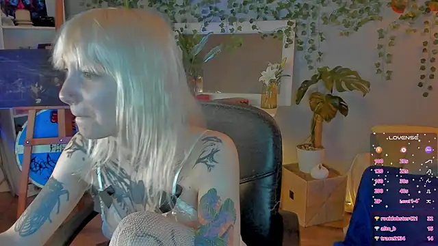 tattoo_art_baby - Tattoo_art_baby's free webcam - UK Sex Cams