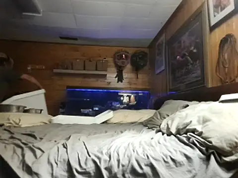 Ryan_and_Aurora webcam