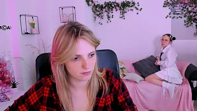mona_cloud webcam