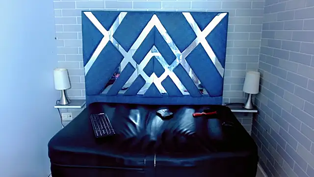 Raven_Doll19 webcam