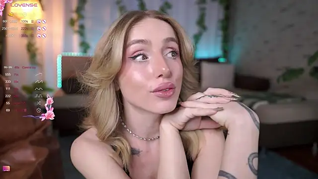 BabyyyLunaX webcam