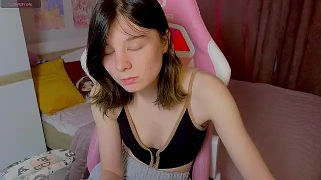 EllinEverly webcam