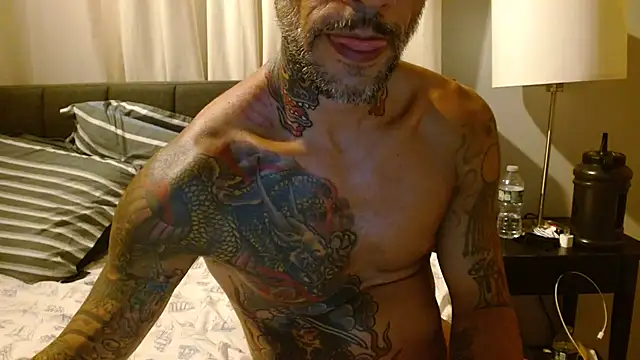 SexyFitDaddyy webcam