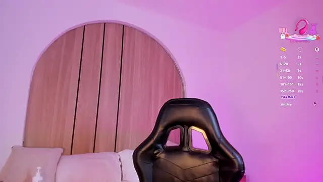 nina_desire_ webcam