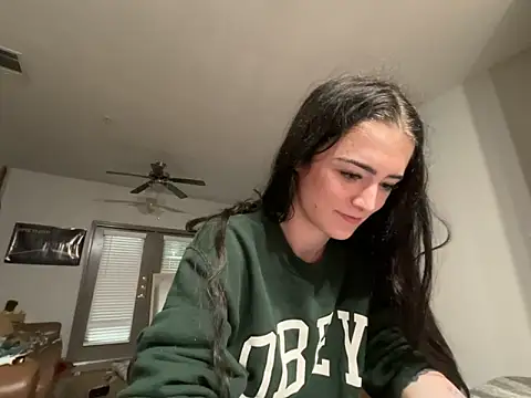 ash10alex webcam