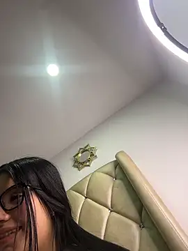 Lucy_engel webcam