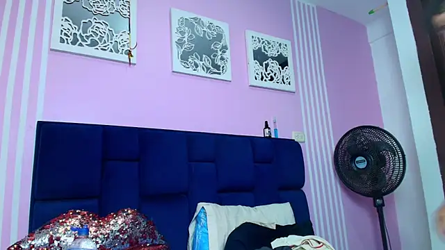 taylor_Stele webcam