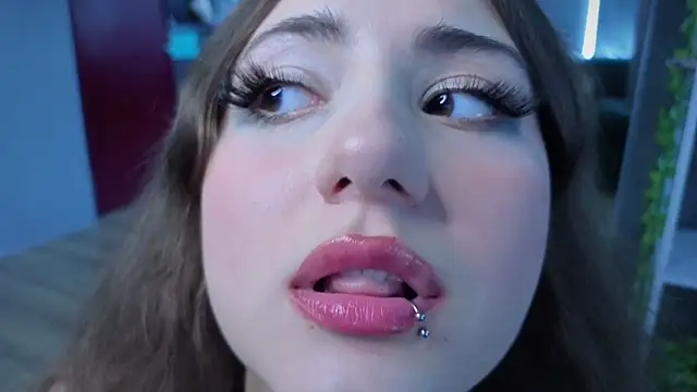 lovergirl4me webcam