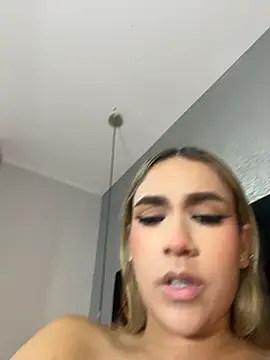 GabrielaPortmans webcam