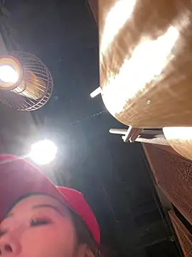 milkwine webcam