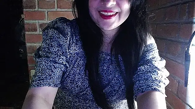 DarkRoseUwU webcam