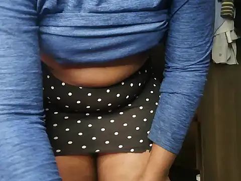 Africanqueen100 webcam