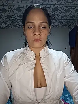 Watch cieloo_777 live on EroticFlix - High definition streams
