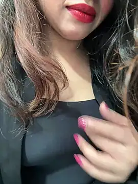 Yours_riya11 webcam