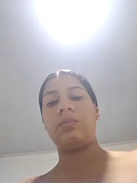 emperatrizcute29 webcam
