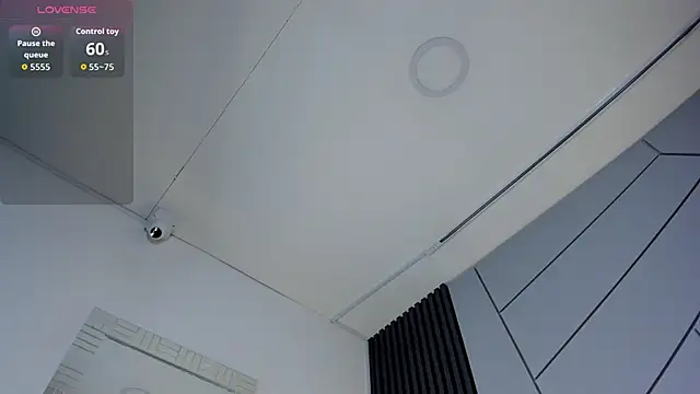 Rose_Amber webcam