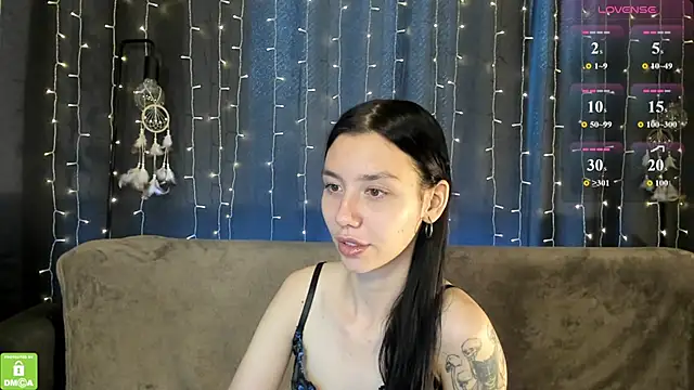 Amelia_skyy webcam