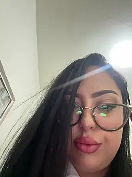 MileyGia webcam