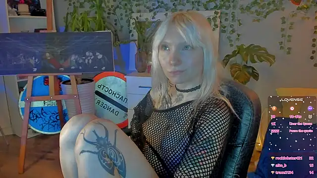 tattoo_art_baby webcam