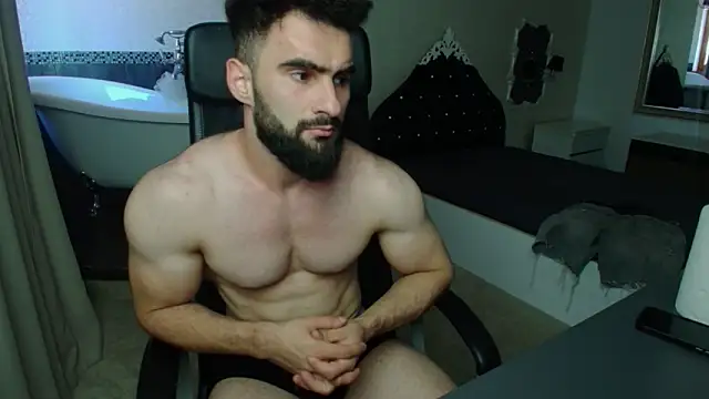 micahlane (M young) - I'm prepairing for bodybuilding contest