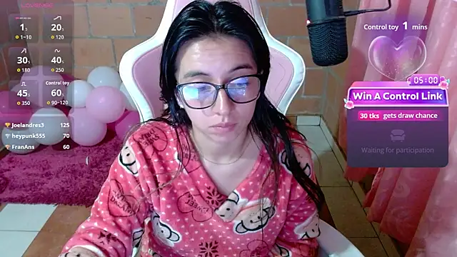 Watch Maggie_Fox3 live on EroticFlix - High definition streams