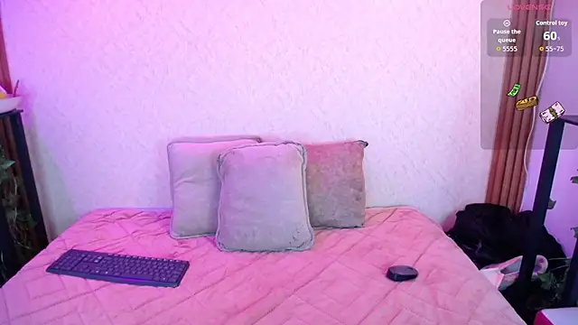 Elizabeth_Evans1 webcam