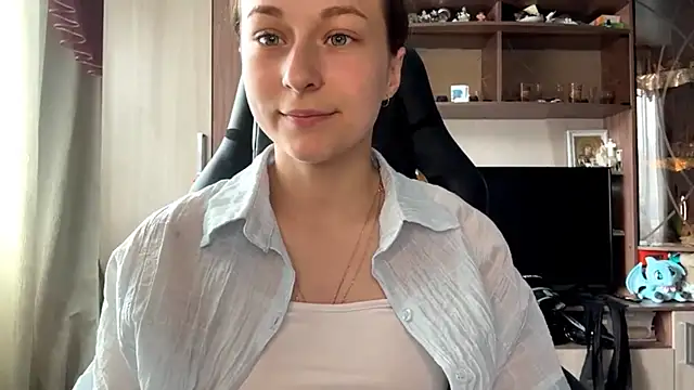 TaIliedGuest live cam on StripChat