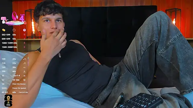 Leo_Savage_ live sex cam