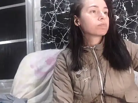 Watch Venusluxodomme live on EroticFlix - High definition streams