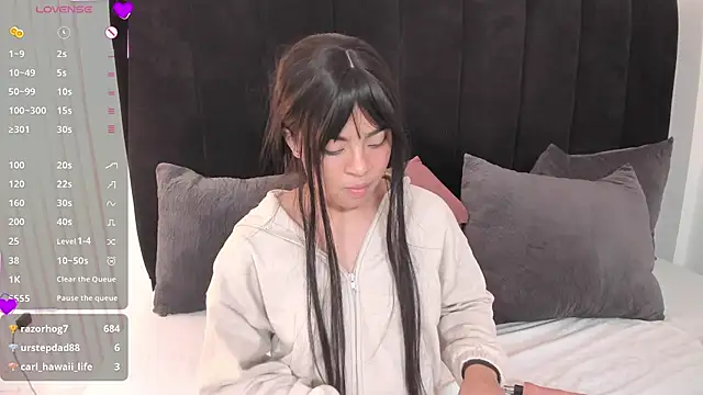 valy_shyness webcam