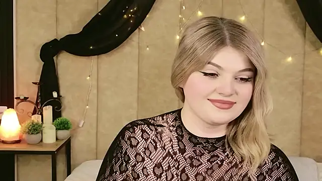Watch WendyPage live on EroticFlix - High definition streams