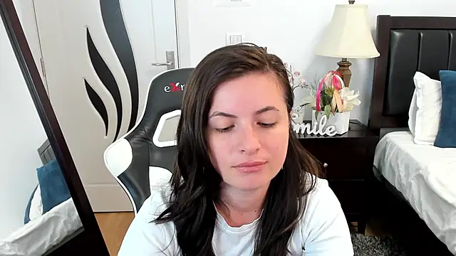 Watch AmyPure_ live on EroticFlix - High definition streams