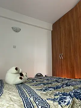 Rose_berry webcam