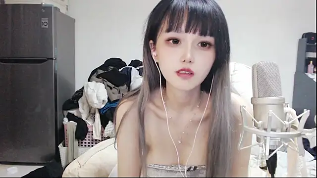 twlilybae webcam
