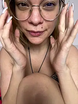 HeavenAylin webcam