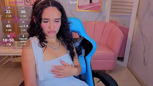 bella_vibess_s webcam